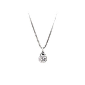 Elegant Teardrop Zircon Necklace